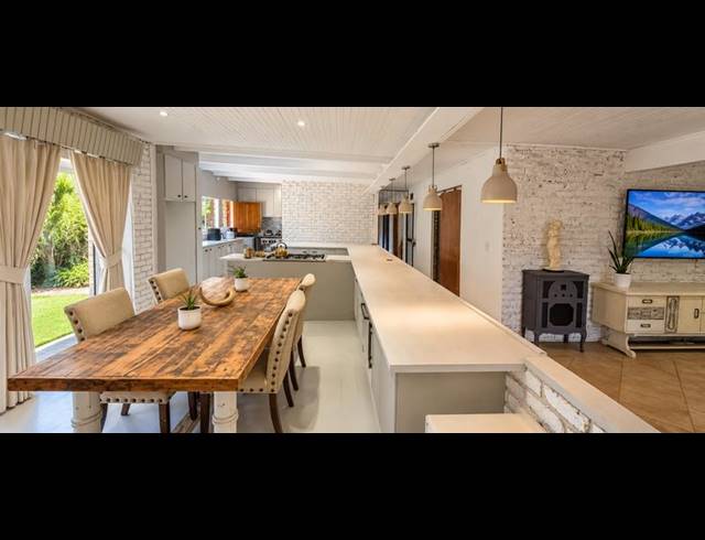 4 BEDROOM HOUSE FOR SALE IN WIERDA PARK